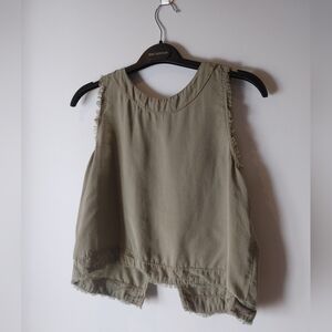 Bella Dahl Khaki Green Raw Edge Sleeveless Crop Top Size Small